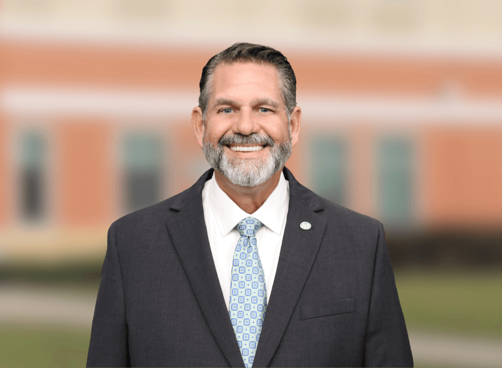 City Manager Mike McGlothlin in front of City Hall.png