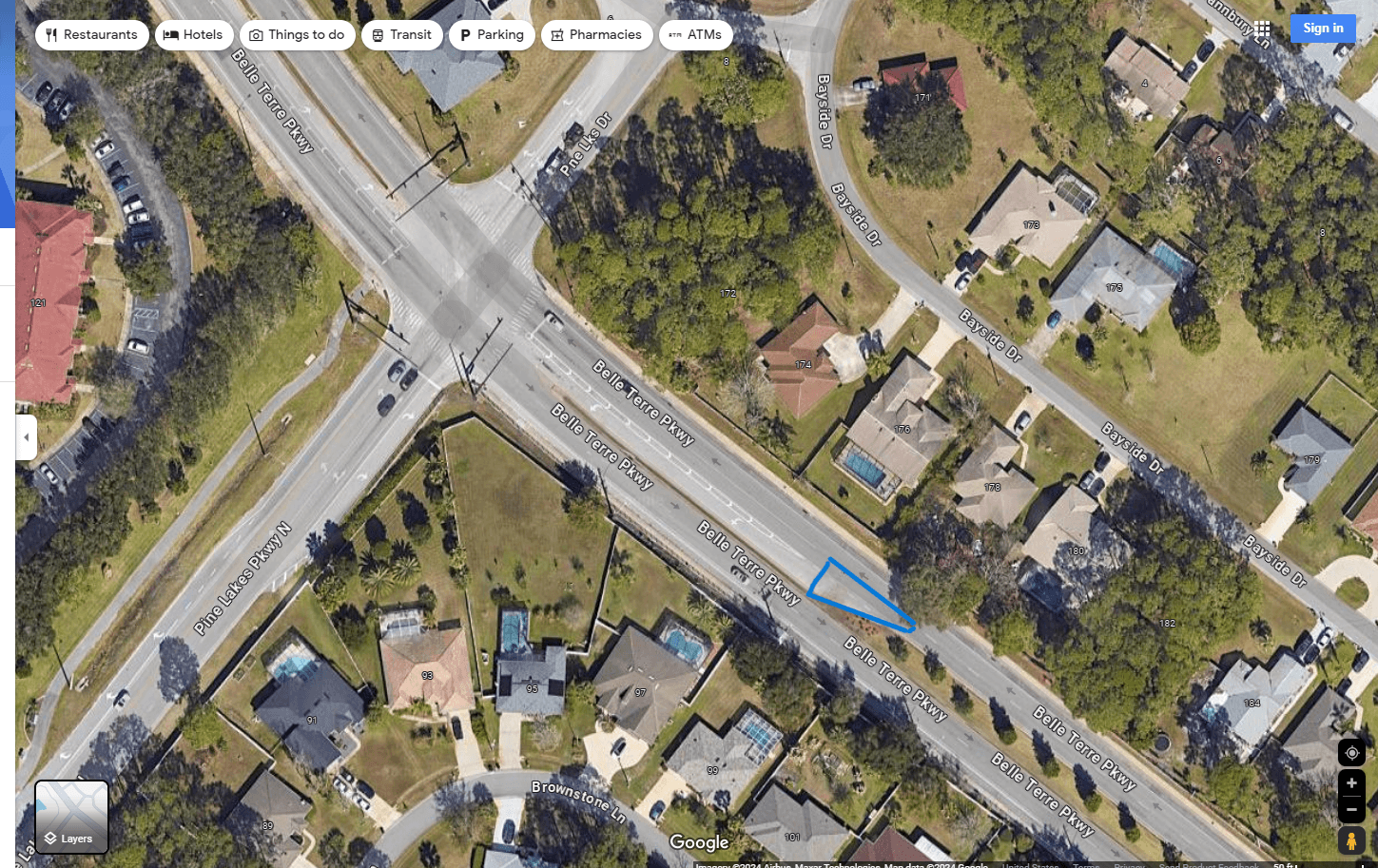 Belle Terre Pkwy at Pine Lakes Pkwy 