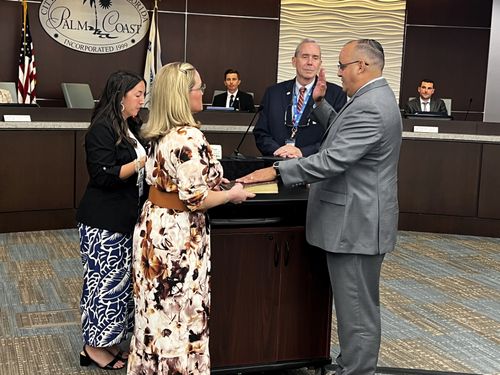 Gambaro Oath of Office.jpg